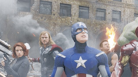 'The Avengers': Black Widow (Scarlett Johansson) Thor (Chris Hemsworth) Captain America (Chris Evans) Hawkeye (Jeremy Renner) Iron Man (Robert Downey Jr.) y Hulk (Mark Ruffalo).