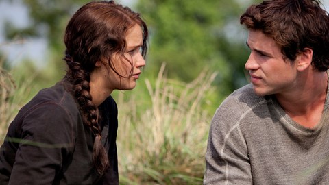 Jennifer Lawrence y Liam Hemsworth es la  pareja cinematográfica de moda en Hollywood.