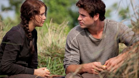 Jennifer Lawrence y Liam Hemsworth es la  pareja cinematográfica de moda en Hollywood.