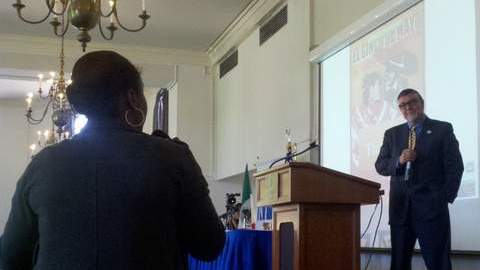 El Dr.David Hayes-Bautista, experto en salud latina de la Universidad de Los Angeles,UCLA, alabó la creación del instituto.