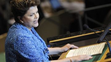 Rousseff aprovechó el día de la madre brasileño para anunciar su nuevo plan.