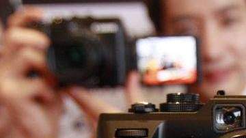 Canon Inc. se está moviendo hacia la plena automatización de la producción de cámaras digitales en un esfuerzo por reducir costos.