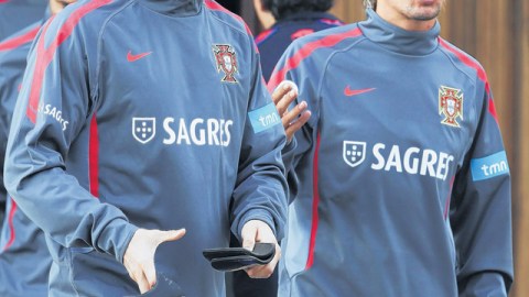 Cristiano Ronaldo y Coentrao estarán con Portugal en la Eurocopa.