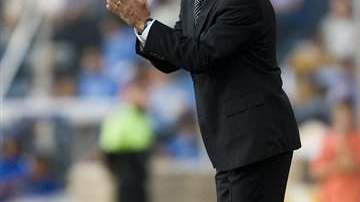 El "Maestro" Galindo quiere celebrar la semana del día del maestro pegando primero en Monterrey.