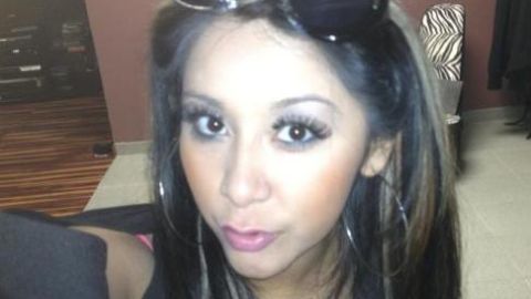 La estrella del programa televisivo “Jersey Shore”, envió un ‘tweet' con una foto de ella luciendo pálida y un mensaje que
leía: “Vean este no bronceado”.