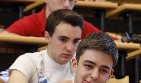 La concentración de los estados de Texas, Florida y California en la lista tiene una correlación poblacional con la presencia de latinos en estos tres territorios.