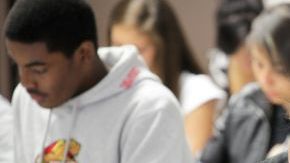 Una de las organizaciones reportó haber registrado 160 casos de estudiantes enfrentando deportaciones.