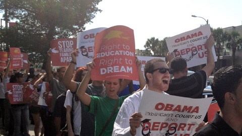 Maestros de Valencia Community College, escuelas públicas y universitarias se expresaron públicamente contra Obama.