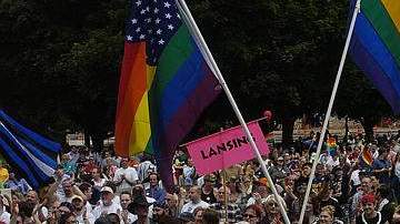 En un posicionamiento técnico dado a conocer en ocasión del Día Internacional contra la Homofobia, la OPS denunció además que prácticas de esta naturaleza "carecen de justificación médica".