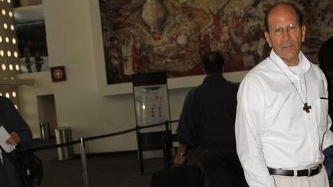 Alejandro Solalinde, antes de salir del país.