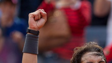 Rafael Nadal celebra su victoria ayer .