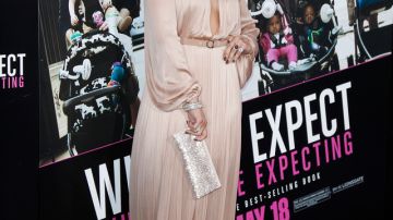 La película de Jennifer López, 'What to Expect When You're Expecting', quedó en el quinto lugar de taquilla.