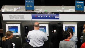 Las posibilidades de acomodar a toda la familia junta, aumenta cuando se compran  boletos con anterioridad.