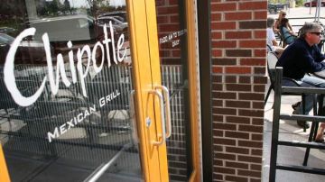 La empresa de comida rápida Chipotle, con sede central en Denver, Colorado, está en la mirilla de la Comisión de Valores.