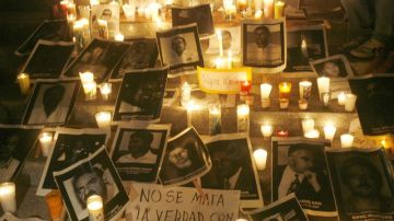 Reporteros de diferentes diarios de México han exigido a las autoridades investigar a fondo los asesinatos de colegas.