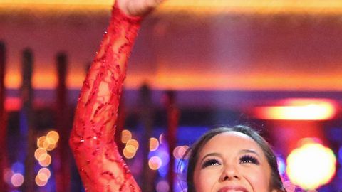 William Levy junto a su pareja de baile Cherly Burke bailaron un tango y una salsa en su última presentación en ‘Dancing With the Stars'.