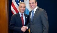 Alejandro García Padilla junto a Rahm Emanuel.