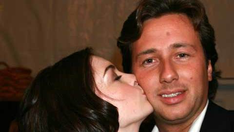 La actriz Anne Hathaway y su ex novio Raffaello Follieri.