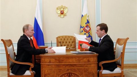 Putin y Medvedev, el dúo que ha gobernado Rusia durante los últimos 4 años.