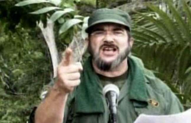 'Timochenko', alias del líder de las FARC, vive bajo la protección de Chávez.