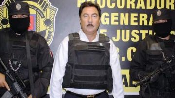 Narciso Agúndez, exgobernador de Baja California Sur, es acusado de vender terrenos por debajo de su precio real en Cabo San Lucas.