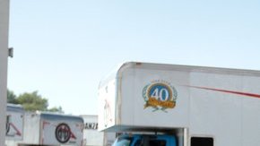 Presidente del IFE, Leonardo Valdés Zurita, en salida de documentación electoral, con la custodia del Ejército. mexicano.