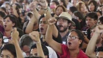 Centenares de estudiantes se reunieron el pasado miércoles en la Universidad Nacional Autónoma de México (UNAM) en apoyo al movimiento 'Yo Soy 132'.