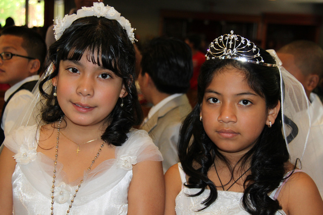 Los niños y su primera comunión - El Diario NY