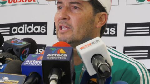 El entrenador del Tri José Manuel de la Torre.