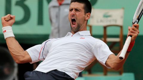Novak Djokovic celebra su luchado triunfo de ayer ante Jo-Wilfried Tsonga.