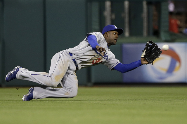 "Yo sólo quiero estar en la alineación. No importa donde juegue", dijo el dominicano Elián Herrera, de los Dodgers de LA.