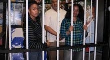 La escenificación de una celda fue otro de los atractivos de este acto conmemorativo en el que la Red Nacional Boricua de Derechos Humanos, Batey Urbano y la Coalición Latina formaron un movimiento denominado '31 días por 31 años'.