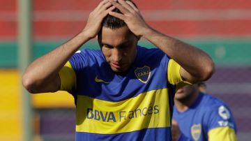 Juan Insaurralde, de Boca, lamenta no haber concretado un gol a Banfield en el partido disputado ayer.