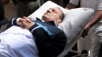 Hosni Mubarak cuando empezaba el juicio en El Cairo.