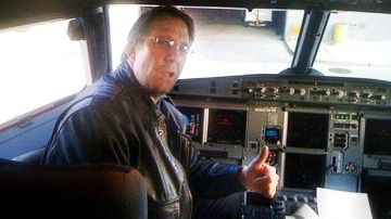 El piloto de JetBlue Clayton Osbon.