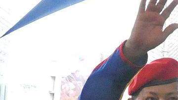 El presidente Hugo Chávez durante la presentación oficial de su candidatura.