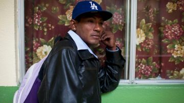 Un migrante llamado Erubiel en la Casa del Migrante, en Tijuana, México.