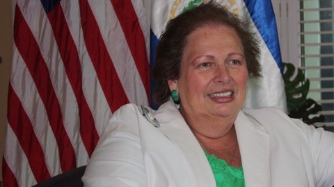 Mari Carmen Aponte, embajadora interina en El Salvador.