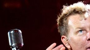 Las autoridades del área de Jefferson ofrecen una recompensa de $100,000 por información que lleve al arresto del atacante y el grupo Metallica ofrece a su vez $50,000.