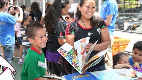 La Segunda Feria del Libro Infantil de East Harlem será mañana sábado en la PS 72, de 12:00 p.m. a 6:00 p.m.