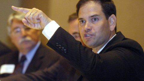 El senador republicano por Florida, Marco Rubio presentó hoy sus memorias.