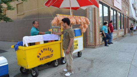 El concejo municipal aprobó una ordenanza en la que se reglamenta la venta de frutas y vegetales frescos.