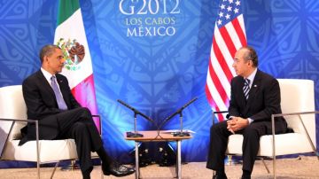 El presidente Felipe Calderón se reunió con su homólogo estadounidense, Barack Obama, en el marco de la reunión del G20 que se realiza en México.