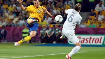 El sueco  Zlatan Ibrahimovic marcó el mejor gol de la Eurocopa, en la victoria 2-0 sobre Francia.
