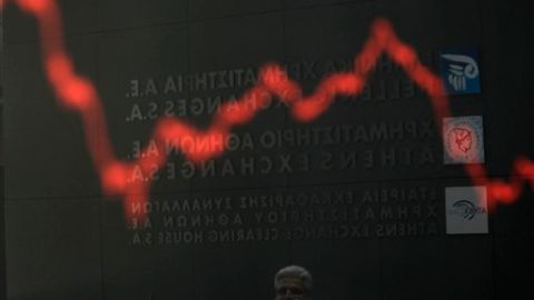 Mientras Italia y España emiten deuda a tasas superiores al 5%, Francia y Alemania pueden financiarse a baja remuneración.