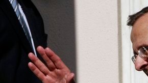 Samarás antes del acto de juramentación como jefe de gobierno griego.