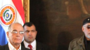 El mandatario Fernando Lugo hablaba ayer con la prensa en el Palacio de Gobierno, en Asunción.