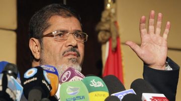 El candidato de los Hermanos Musulmanes, Mohamed Mursi tomará posesión el 1 de Julio, según ionformó un vocero de la poderosa Junta Militar.