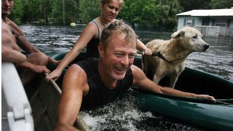 La tormenta tropical “Debby” tocó tierra cerca de Steinhatchee, en la costa noroeste de Florida, EE.UU.
