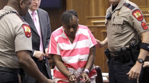 McClain ha estado bajo custodia de las autoridades desde que fue arrestada horas después de los hechos el 17 de abril.